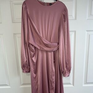 Long blush pink satin dresss
